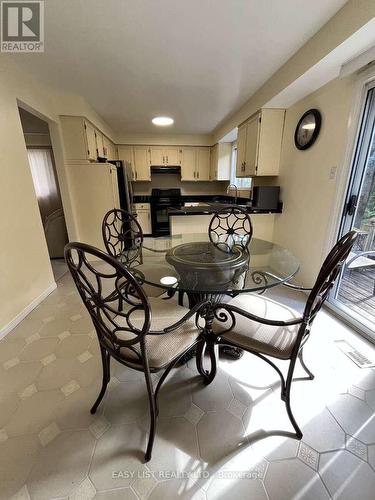 102 Burwell Crescent, Markham, ON - Indoor