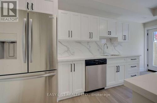 1 - 17 Peter Street, Kitchener, ON - Indoor Photo Showing Kitchen
