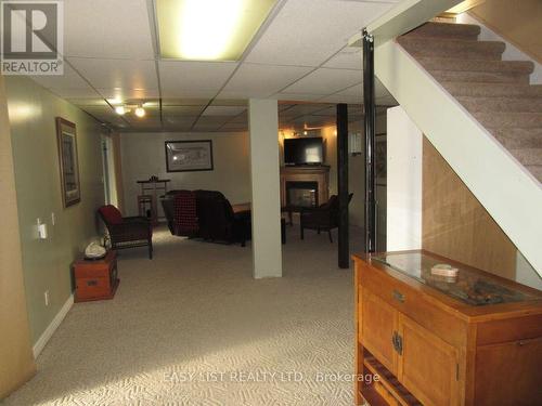 16 Fire Route 122, Trent Lakes, ON - Indoor Photo Showing Other Room