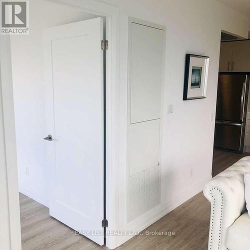 2708 - 286 Main Street, Toronto, ON - Indoor