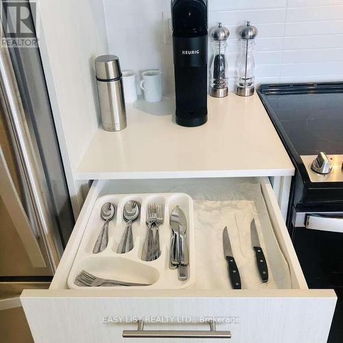 2708 - 286 Main Street, Toronto, ON - Indoor