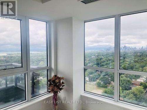 2708 - 286 Main Street, Toronto, ON - Indoor Photo Showing Other Room