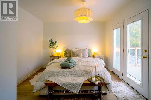 1635 7Th Avenue W, Owen Sound, ON - Indoor Photo Showing Bedroom