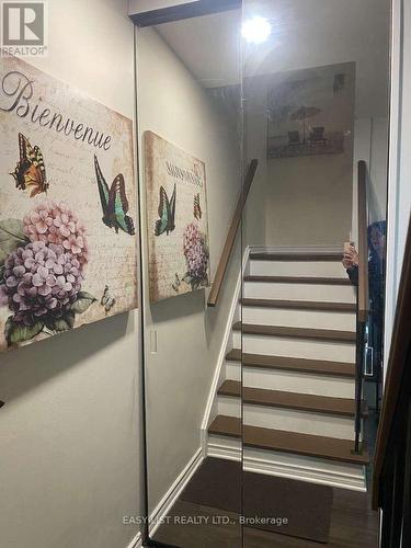 246 Romulus Private, Ottawa, ON - Indoor Photo Showing Other Room