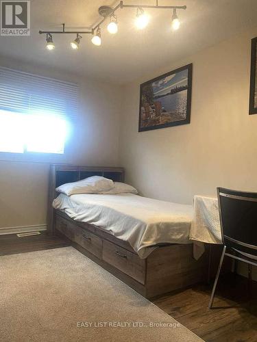 246 Romulus Private, Ottawa, ON - Indoor Photo Showing Bedroom