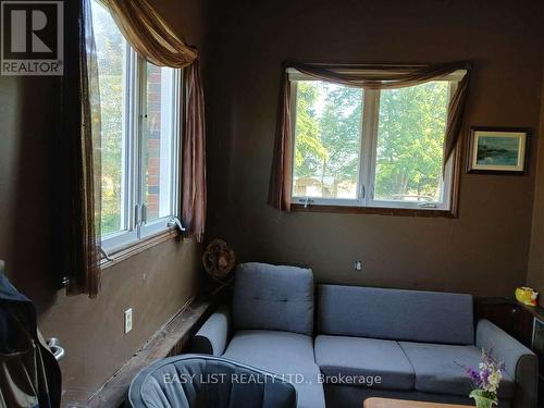 4792 Langbank Line, Dawn-Euphemia, ON 