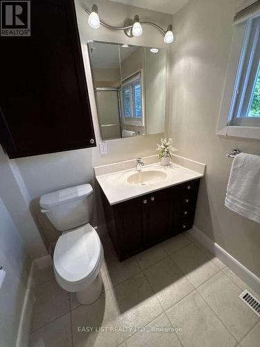 570 7Th Street W, Owen Sound, ON - Indoor Photo Showing Bathroom