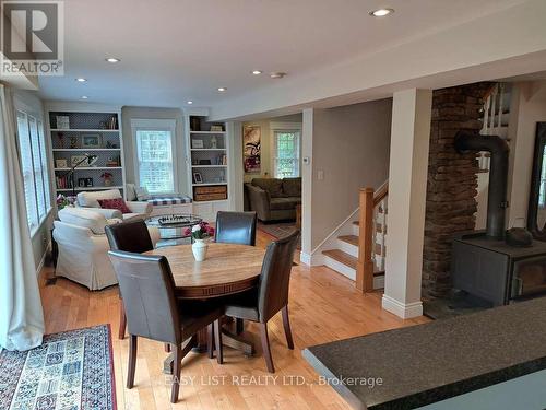 18 Mill Street, Essa, ON - Indoor Photo Showing Dining Room