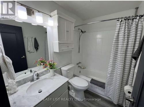 304 - 1582 Ernest Avenue, London South, ON - Indoor Photo Showing Bathroom
