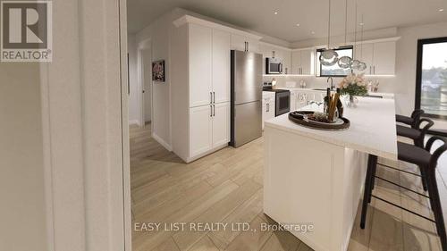 102 - 20 Green Arbour Way, Kawartha Lakes, ON - Indoor Photo Showing Other Room