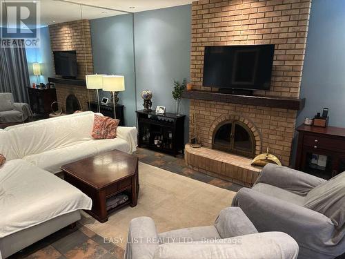 6942 Barrisdale Drive, Mississauga, ON - Indoor Photo Showing Living Room With Fireplace