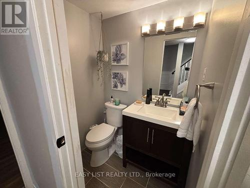 6942 Barrisdale Drive, Mississauga, ON - Indoor Photo Showing Bathroom