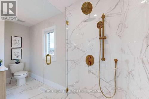 542 Clayton Avenue, Peterborough, ON - Indoor Photo Showing Bathroom