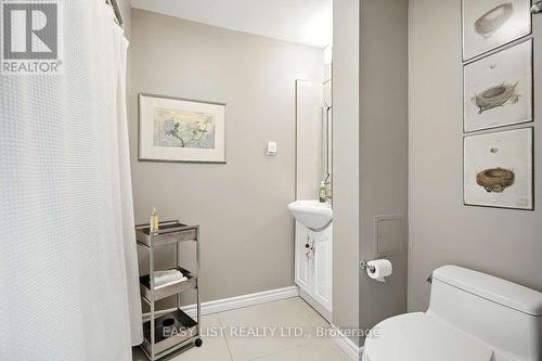 17 Denmark Crescent, Toronto, ON - Indoor Photo Showing Bathroom