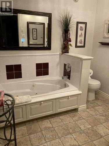 2 Joanne Crescent, Minto, ON - Indoor Photo Showing Bathroom
