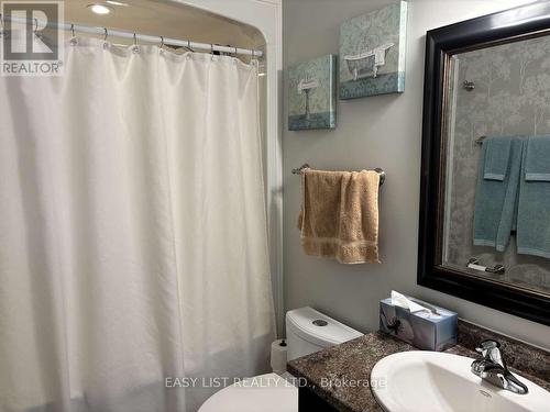 20 Ensley Place, Central Elgin, ON - Indoor Photo Showing Bathroom