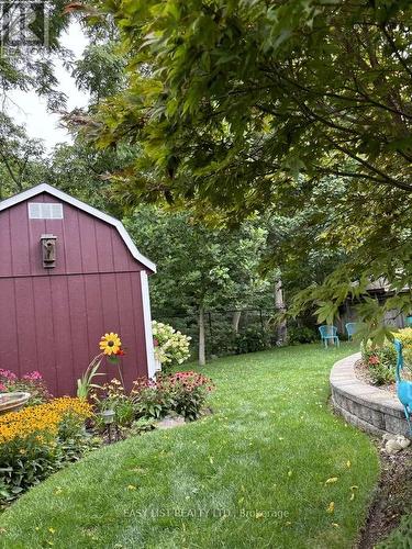 20 Ensley Place, Central Elgin, ON - Outdoor