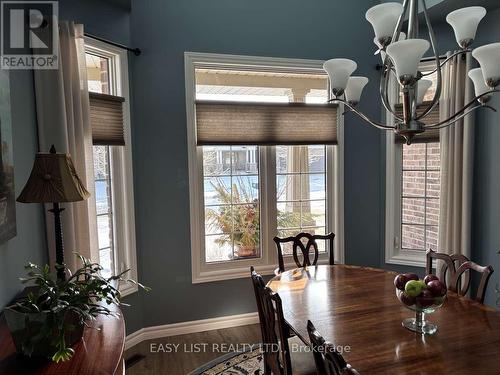 20 Ensley Place, Central Elgin, ON - Indoor Photo Showing Dining Room