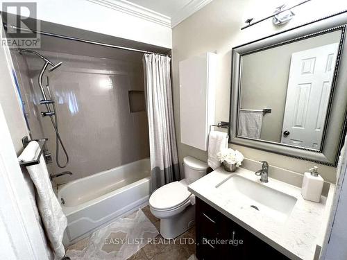 74 - 95 Weldrick Road E, Richmond Hill, ON - Indoor Photo Showing Bathroom