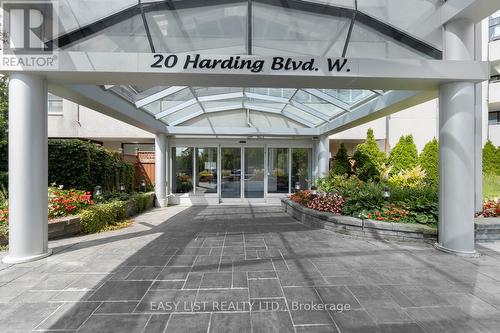 810 - 20 HARDING BOULEVARD W  Richmond Hill, ON L4C 9S4