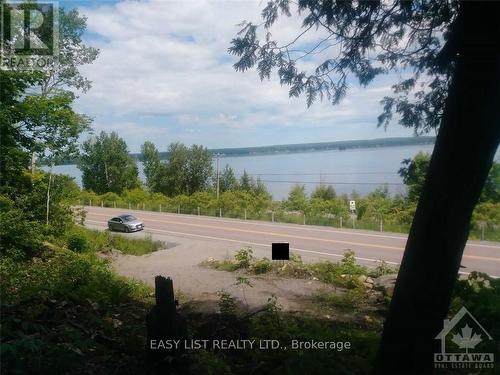00 River Road, Mcnab/Braeside, ON 