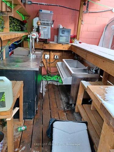 512 Queen Street W, Toronto, ON 