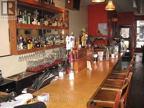 512 Queen Street W, Toronto, ON 