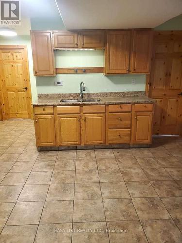 477 Hwy 586, Thunder Bay, ON - Indoor Photo Showing Kitchen