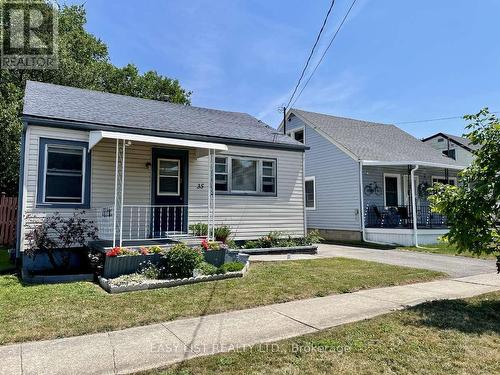 35 MARY STREET  Fort Erie, ON L2A 4A4