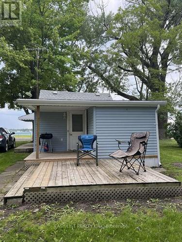 1758 River Road N, Chatham-Kent, ON - Outdoor With Deck Patio Veranda