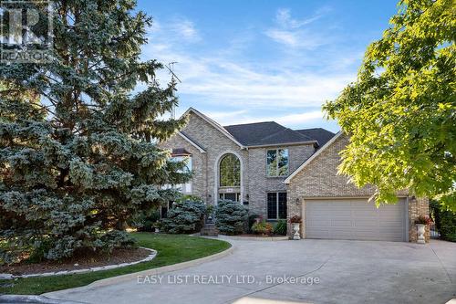 541 Kerr Crescent, Lakeshore, ON - Outdoor