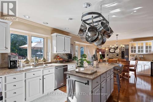 541 Kerr Crescent, Lakeshore, ON - Indoor Photo Showing Kitchen With Double Sink