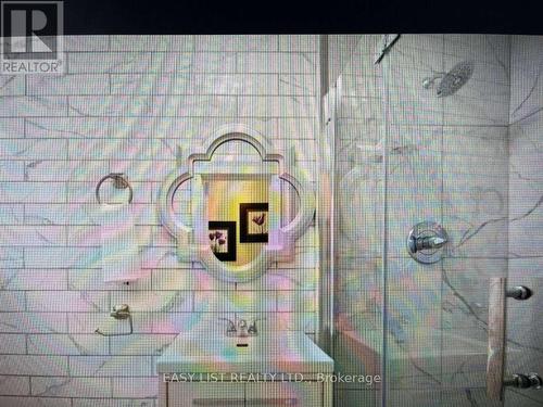 5 Stonedene Boulevard, Toronto, ON - Indoor Photo Showing Bathroom