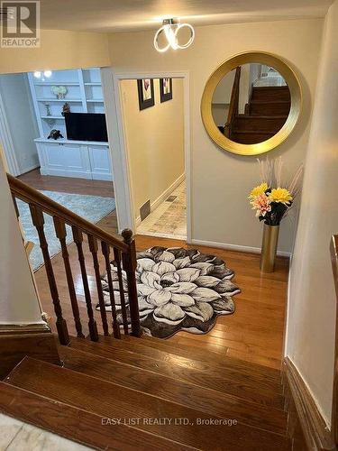 5 Stonedene Boulevard, Toronto, ON - Indoor Photo Showing Other Room