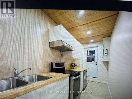 5 Stonedene Boulevard, Toronto, ON - Indoor Photo Showing Kitchen With Double Sink