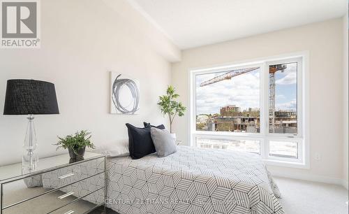 48 Dandara Gate, Vaughan, ON - Indoor Photo Showing Bedroom