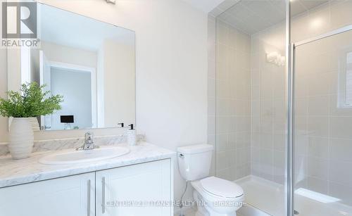 48 Dandara Gate, Vaughan, ON - Indoor Photo Showing Bathroom
