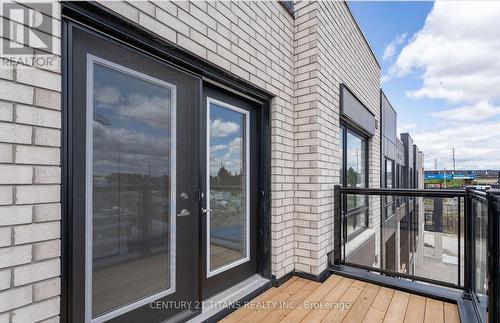 48 Dandara Gate, Vaughan, ON - Outdoor With Balcony With Exterior