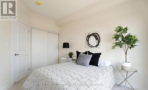 48 Dandara Gate, Vaughan, ON - Indoor Photo Showing Bedroom