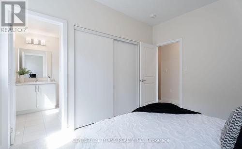 48 Dandara Gate, Vaughan, ON - Indoor Photo Showing Bedroom