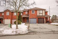 376 SPARROW CIRCLE  Pickering, ON L1V 7E6
