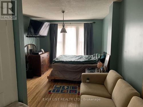 4322 Bampfield Street, Niagara Falls, ON - Indoor