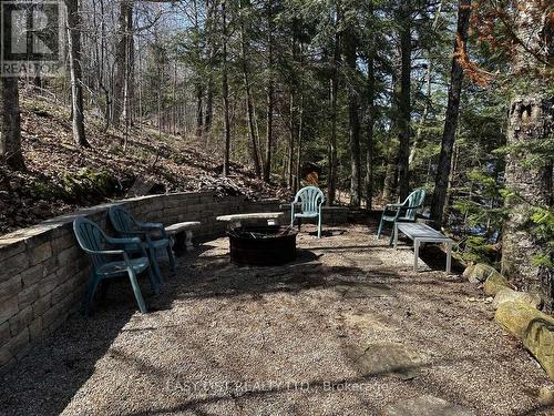 61 Maple Drive, Perry, ON - Outdoor