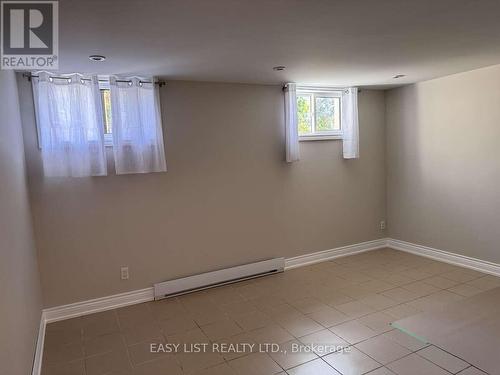 55 Commercial Street, Milton, ON - Indoor Photo Showing Other Room