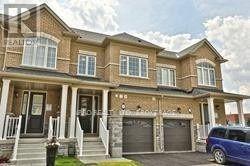 4 BAYONNE DRIVE  Hamilton, ON L8J 0L2