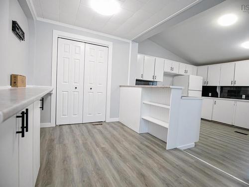 32 Douglas Avenue, Amherst, NS 