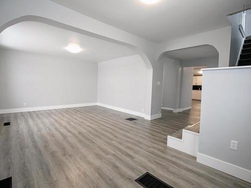 32 Douglas Avenue, Amherst, NS 