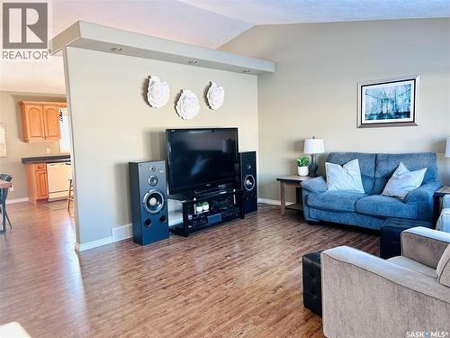 203 3Rd Avenue E, Shellbrook, SK - Indoor Photo Showing Living Room