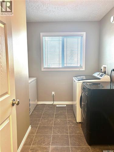 203 3Rd Avenue E, Shellbrook, SK - Indoor Photo Showing Laundry Room
