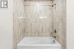 4 Pc Main Bathroom - 